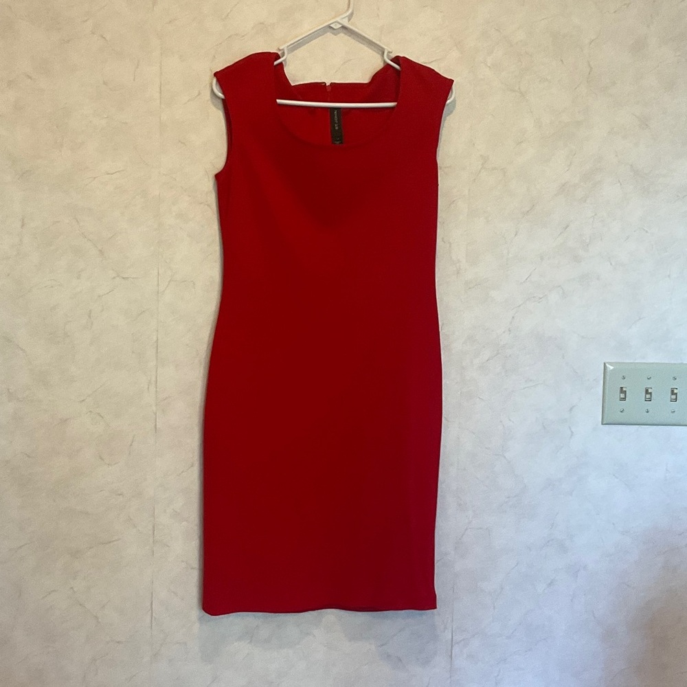 St. John Red Sleeveless Midi Sheath Dress
